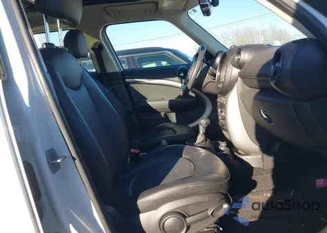 2015 Mini Countryman Cooper z USA, uszkodzony, nr VIN WMWZB3C55FWR43952